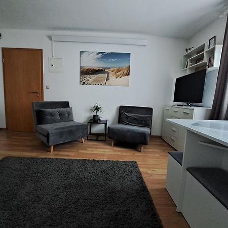 Cosy Retreat In Friolzheim Apartman Kültér fotó